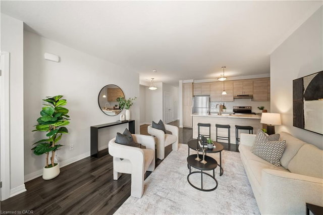 2G - 155 Thomas Slee Drive