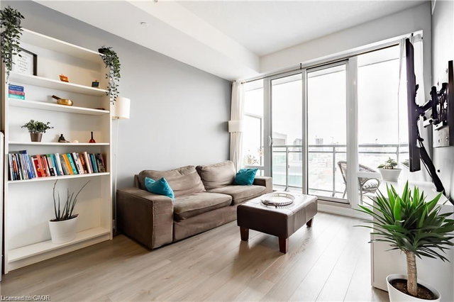 1201 - 85 Duke Street W