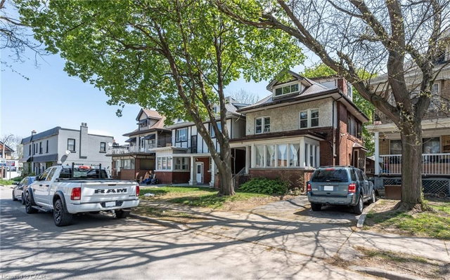 3 - 11 Proctor Boulevard