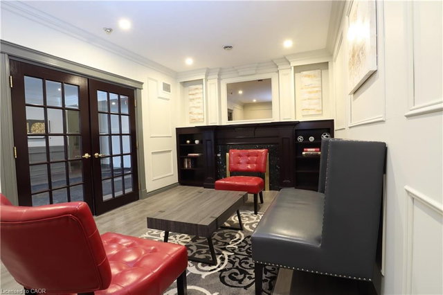 1207 - 255 Keats Way