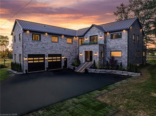 1067 Jerseyville Road W