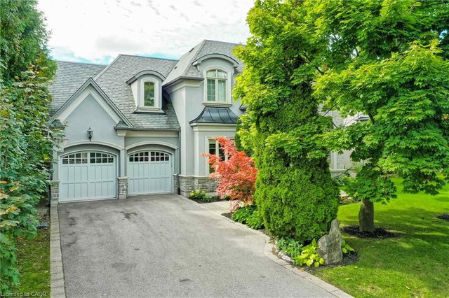 594 Maplehurst Avenue