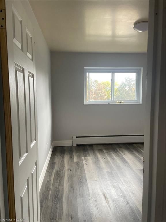 14 - 443 Hazel Street