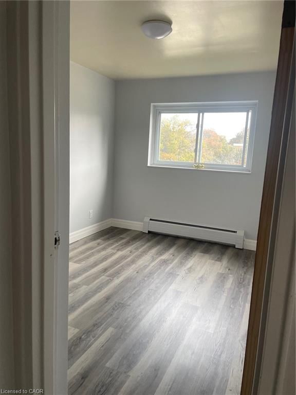 14 - 443 Hazel Street