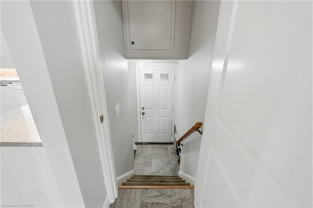 Single Family Residence for sale at 62 Grenadier Drive, Hamilton, ON, L8T 4E3 - Huntington - MLS: 40821473