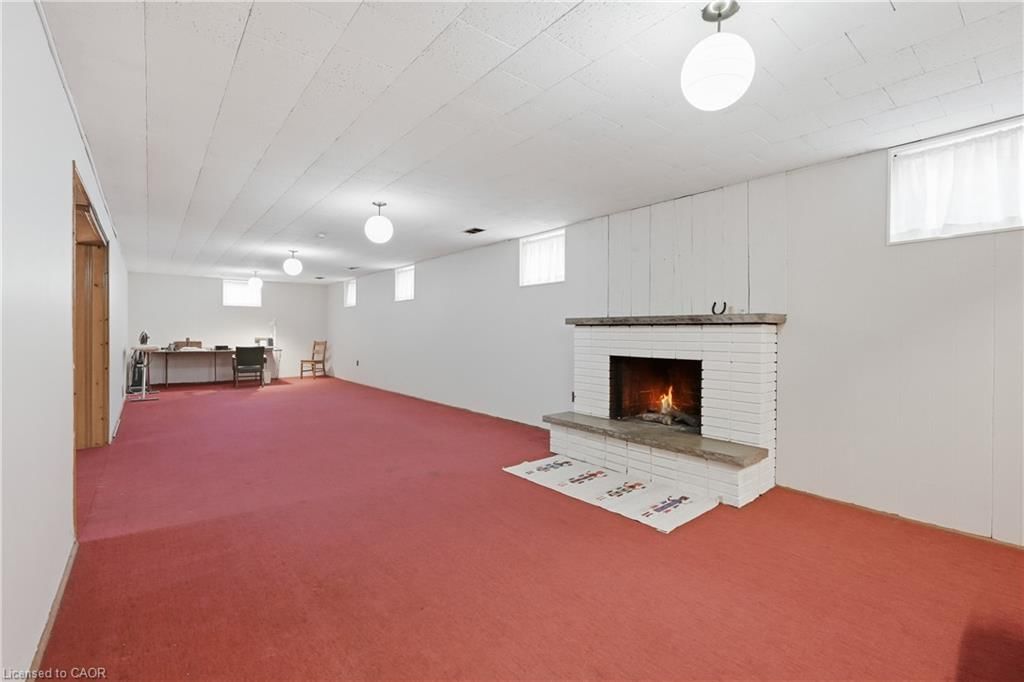 Single Family Residence for sale at 62 Grenadier Drive, Hamilton, ON, L8T 4E3 - Huntington - MLS: 40821473