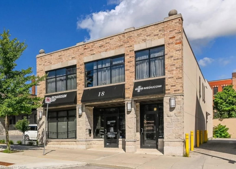 18 Macdonell Street photo 1