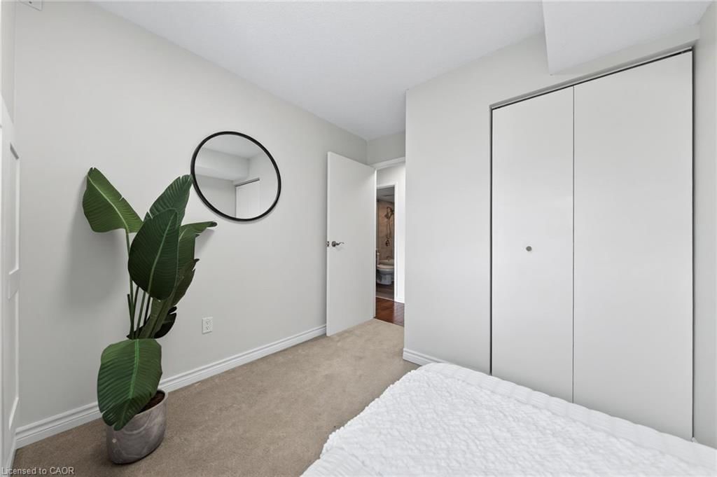 406-15 Hofstetter Avenue, Kitchener, view 36