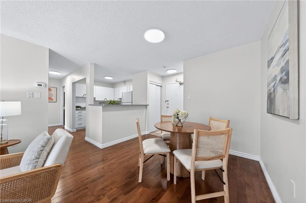 406-15 Hofstetter Avenue, Kitchener, view 8