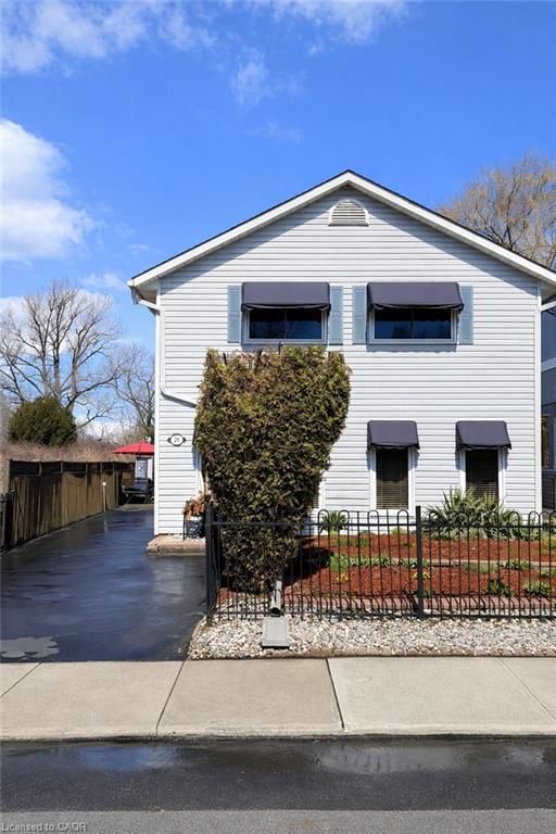 21 Arden Avenue, Hamilton, Ontario