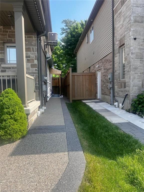 LOWER - 47 Elmbank Trail