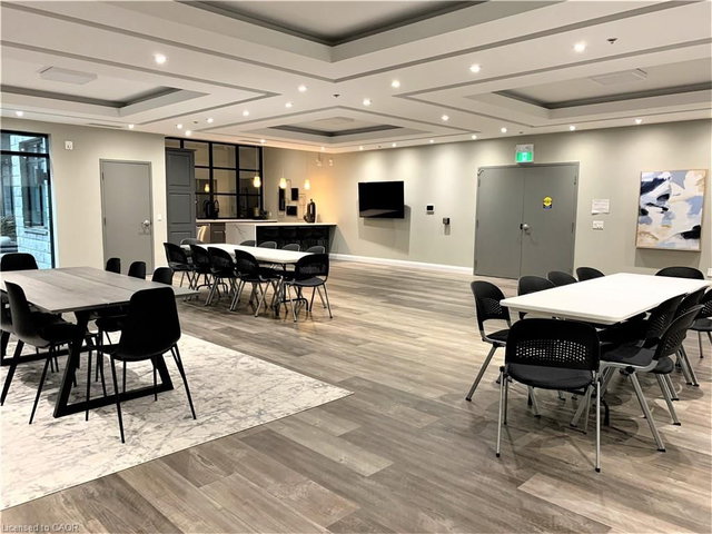 135 - 1 Redfern Avenue