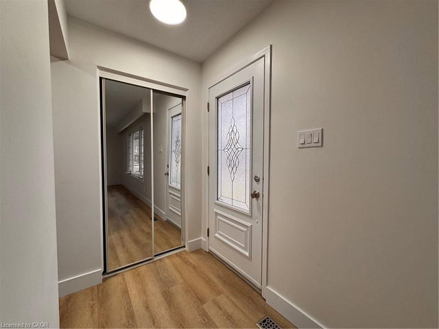 Upper - 23 Arrowhead Crescent