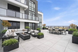 1006 - 461 Green Road