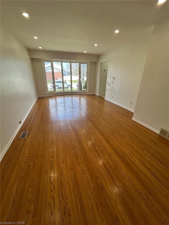 UPPER - 34 Ranchdale Drive