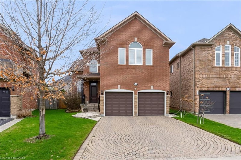 2141 Woodgate Drive, Oakville, Ontario
