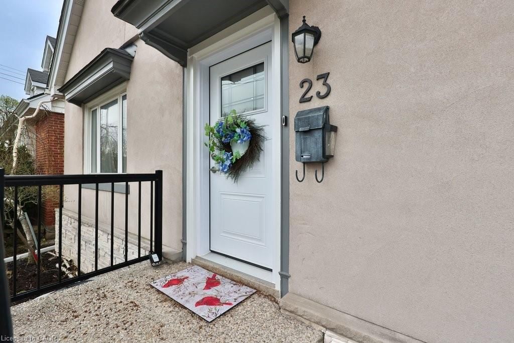 Single Family Residence for sale at 23 Searle Street, Hamilton, ON, L9A 2V6 - Centremount - MLS: 40821877