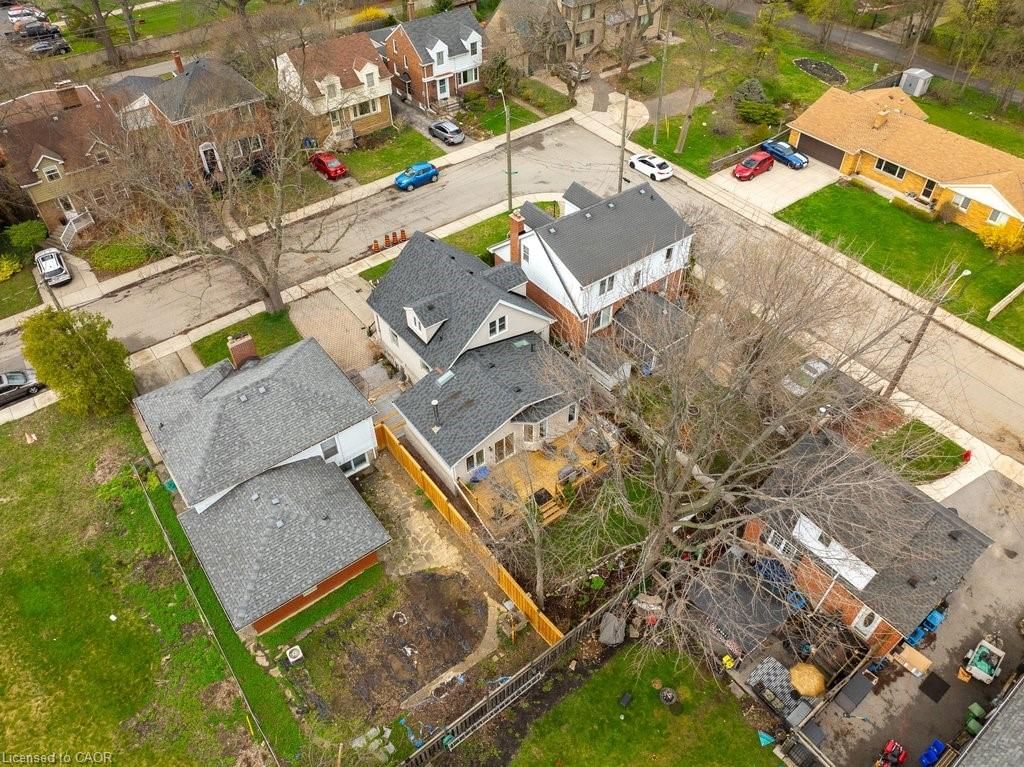 Single Family Residence for sale at 23 Searle Street, Hamilton, ON, L9A 2V6 - Centremount - MLS: 40821877