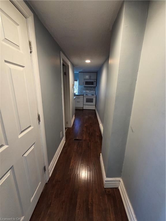 2 - 2021 Edinburgh Drive