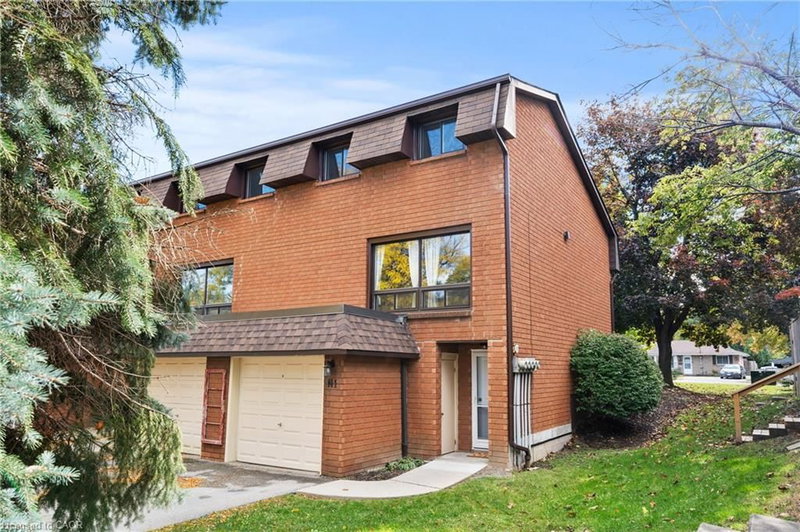 444 Stone Church Road W photo 4