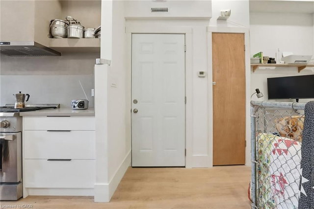 Upper - 472 Barton Street E