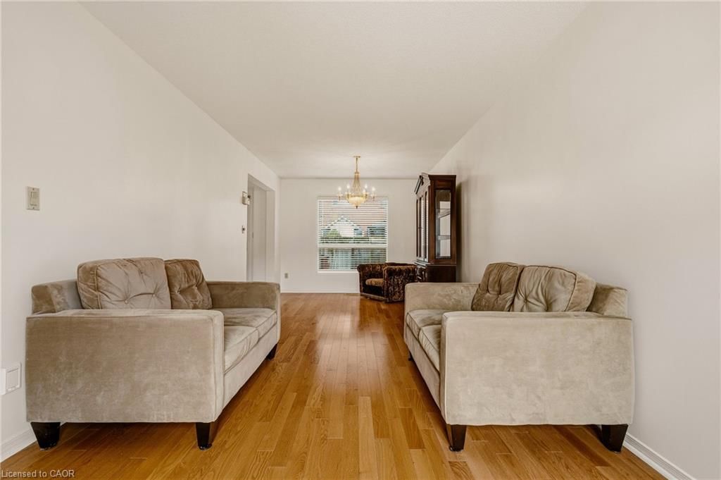 Single Family Residence for sale at 90 Lynnette Drive, Hamilton, ON, L9B 2M5 - Falkirk East - MLS: 40822128