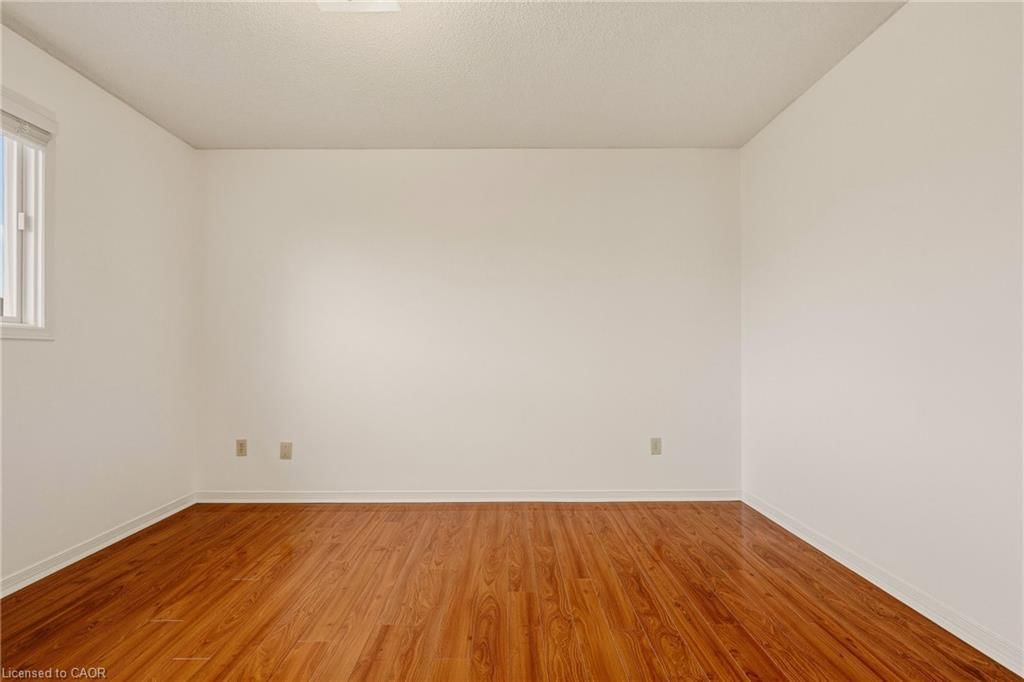 Single Family Residence for sale at 90 Lynnette Drive, Hamilton, ON, L9B 2M5 - Falkirk East - MLS: 40822128