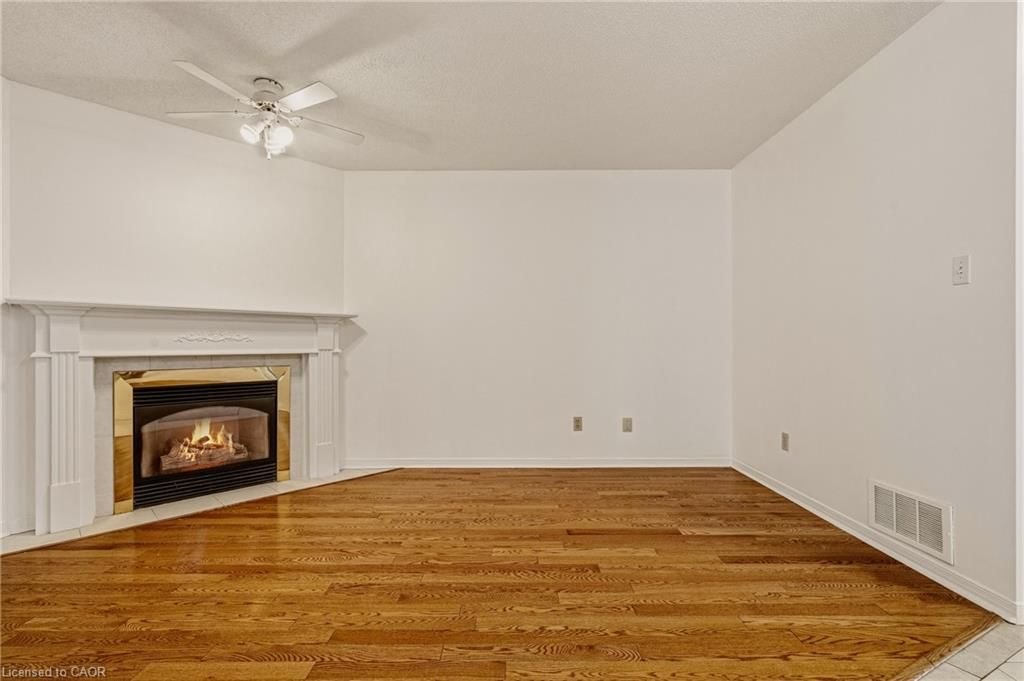 Single Family Residence for sale at 90 Lynnette Drive, Hamilton, ON, L9B 2M5 - Falkirk East - MLS: 40822128