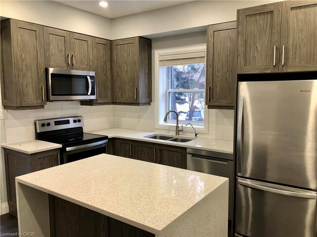 2 - 8 Wellington Street