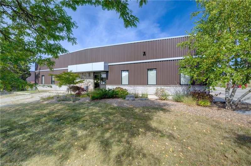 136 Dearborn Place photo 1