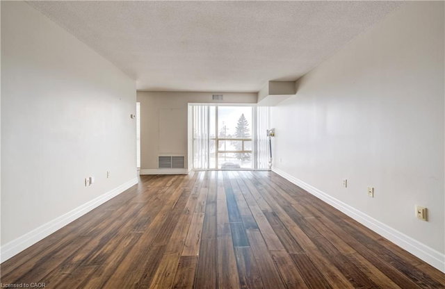 413 - 55 Blue Springs Drive