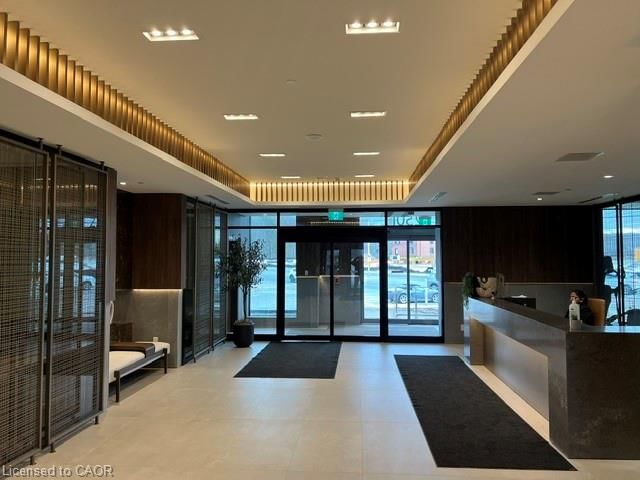 421 - 2501 Saw Whet Boulevard