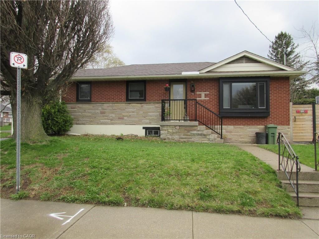 Single Family Residence for lease at 1-75 Richwill Road, Hamilton, ON, L9C 1S4 - Southam/Donnington - MLS: 40822211
