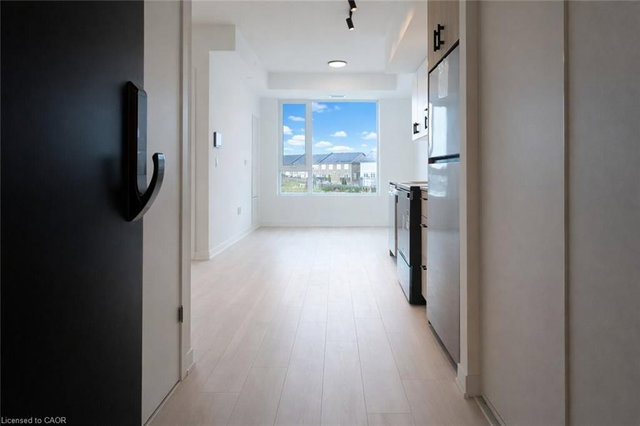 202 - 4878 Powers Common