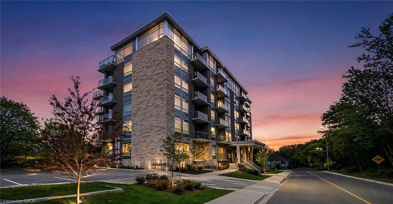 479 Charlton Avenue E #106, Hamilton, Ontario