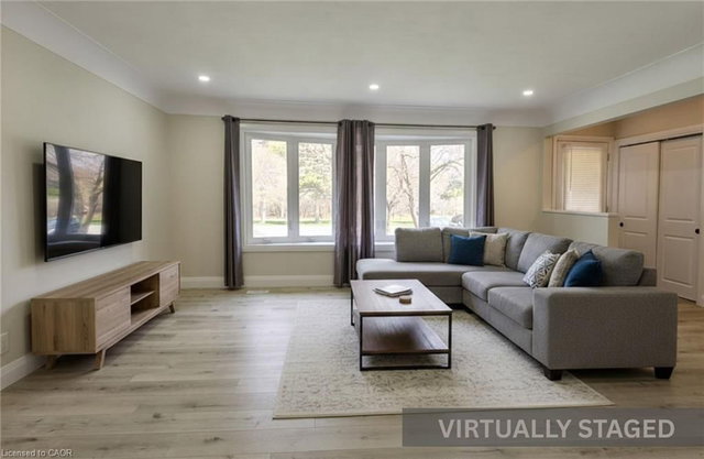 UPPER - 208 Montgomery Road