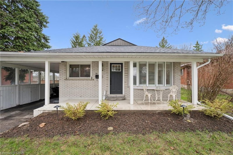 14 Linton Place, Kitchener, Ontario