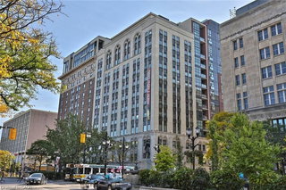 1106 - 112 King Street E