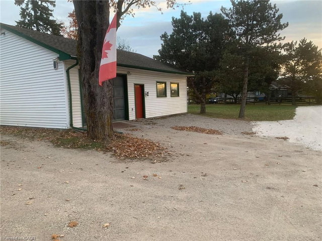 UPPER - 2445 Hespeler Road