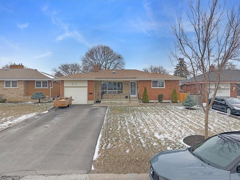 26 Wiltshire Drive, Brantford, Ontario