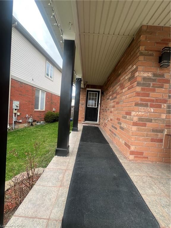 162 Coulthard Boulevard