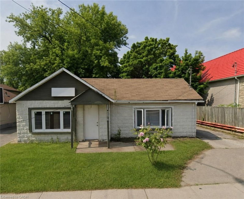 2574 Confederation Parkway, Mississauga, Ontario