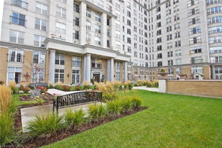 309 - 135 James Street S