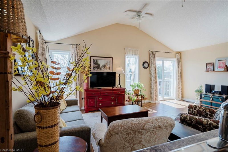 90 Captain Mccallum Drive