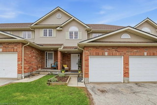 15 - 42 Fallowfield Drive