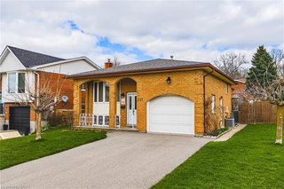 117 Stonyburn Crescent