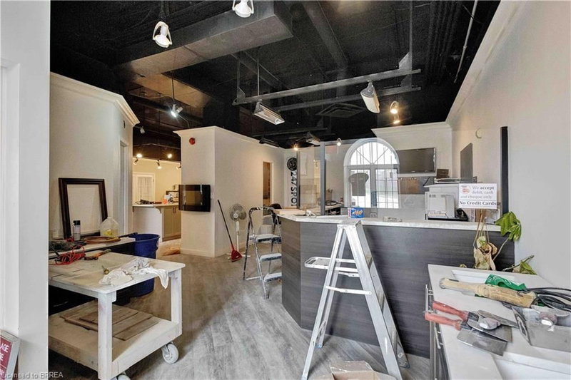 174 Stanley Street photo 3