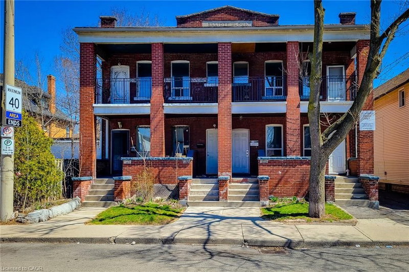 254 Emerald Street N photo 1