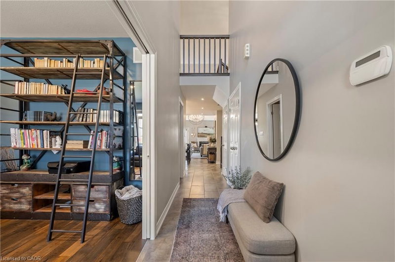 2 - 53 Redfern Avenue