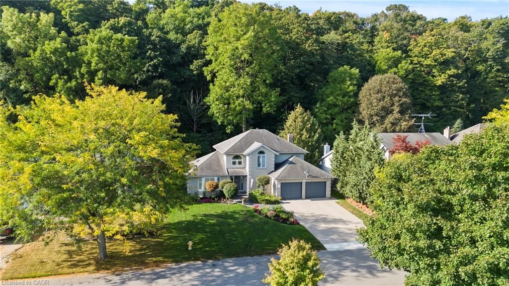 Single Family Residence sold at 3602 Glen Elgin Drive, Jordan, ON, L0R 1S0 - Lincoln-Jordan/Vineland - MLS: 40823598